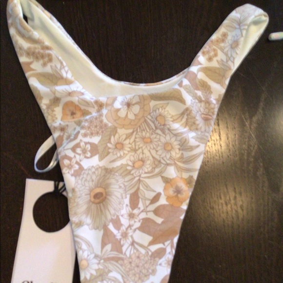 SALE 🌴🐚🌴Charlie Holiday bikini - Picture 4 of 4